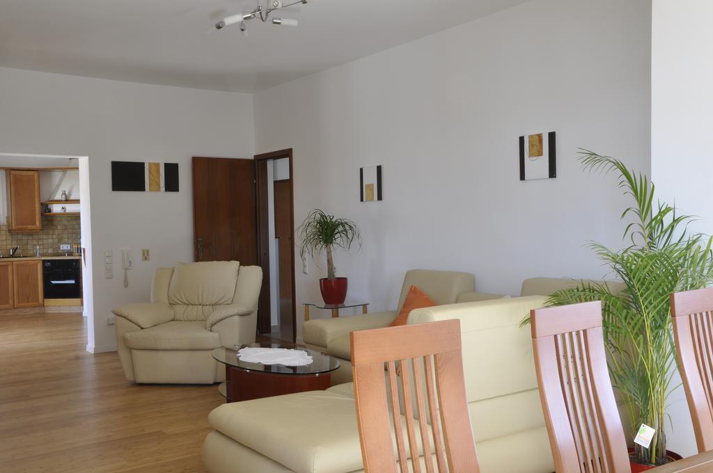 Villa Flora Kaštela Δωμάτιο φωτογραφία