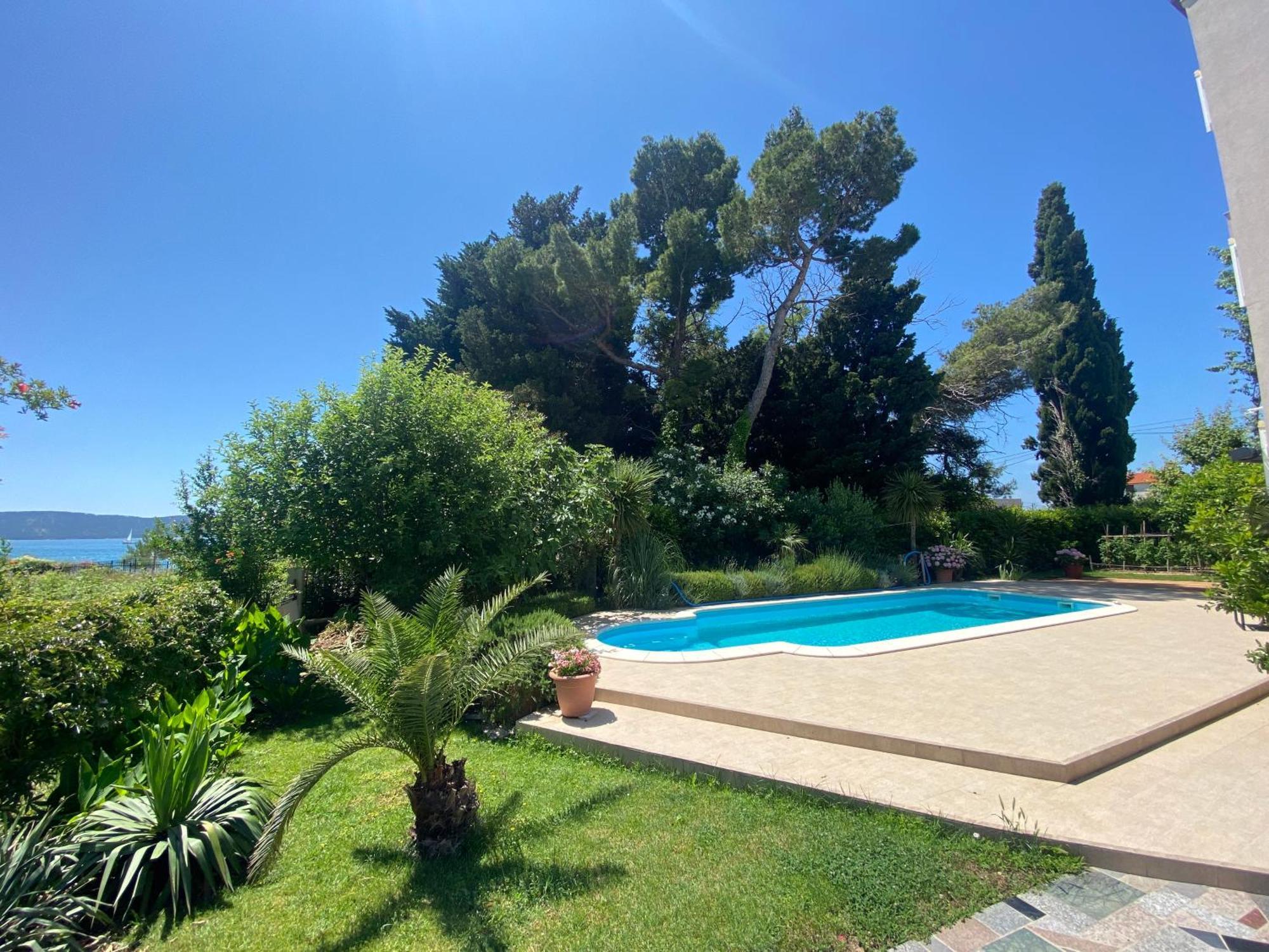 Villa Flora Kaštela Εξωτερικό φωτογραφία