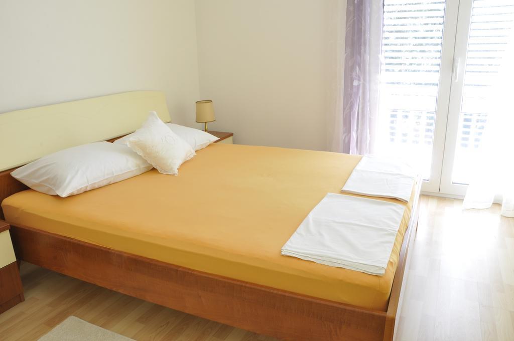 Villa Flora Kaštela Δωμάτιο φωτογραφία