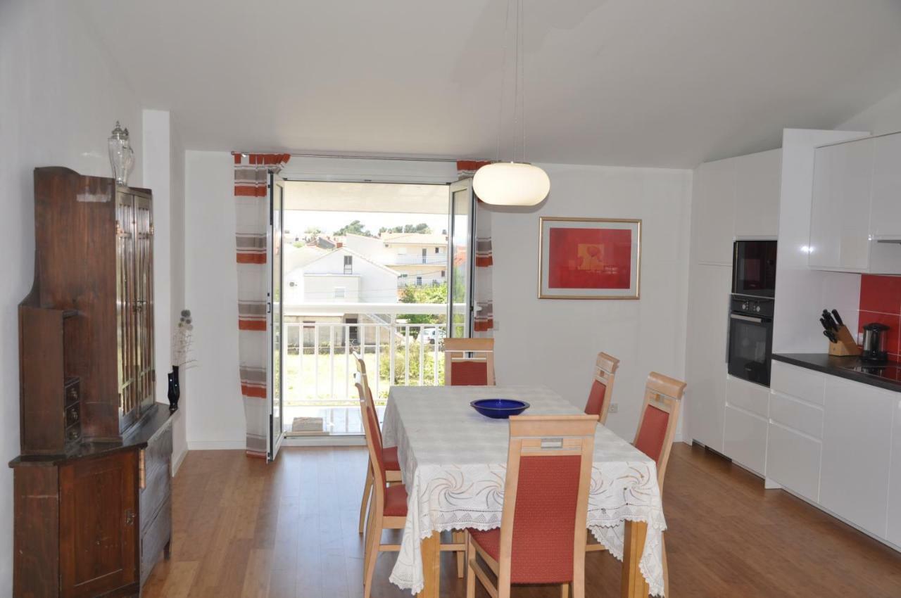 Villa Flora Kaštela Εξωτερικό φωτογραφία